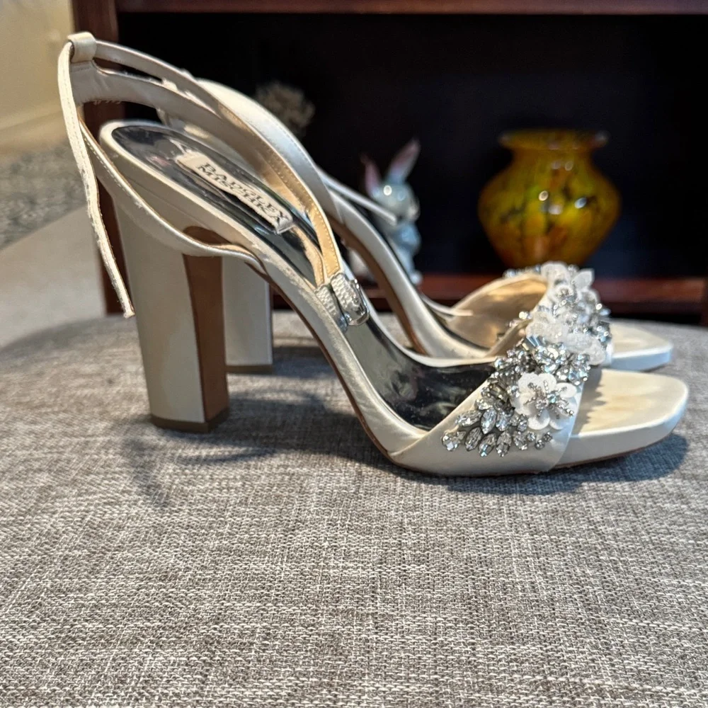 Badgley Mischka Ivory Embellished Heels